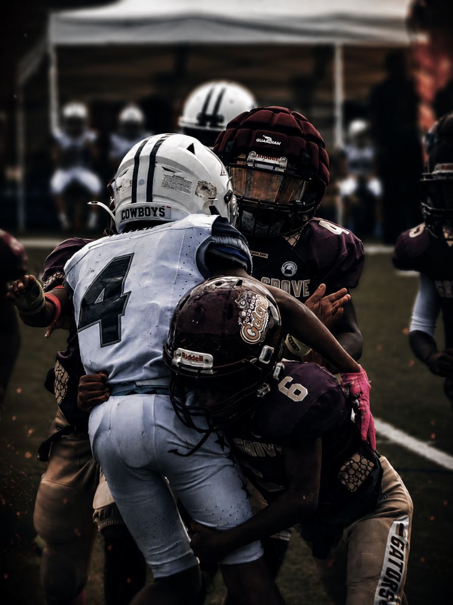 Gators defense making a tackle